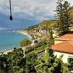 Baia Degli Albatros